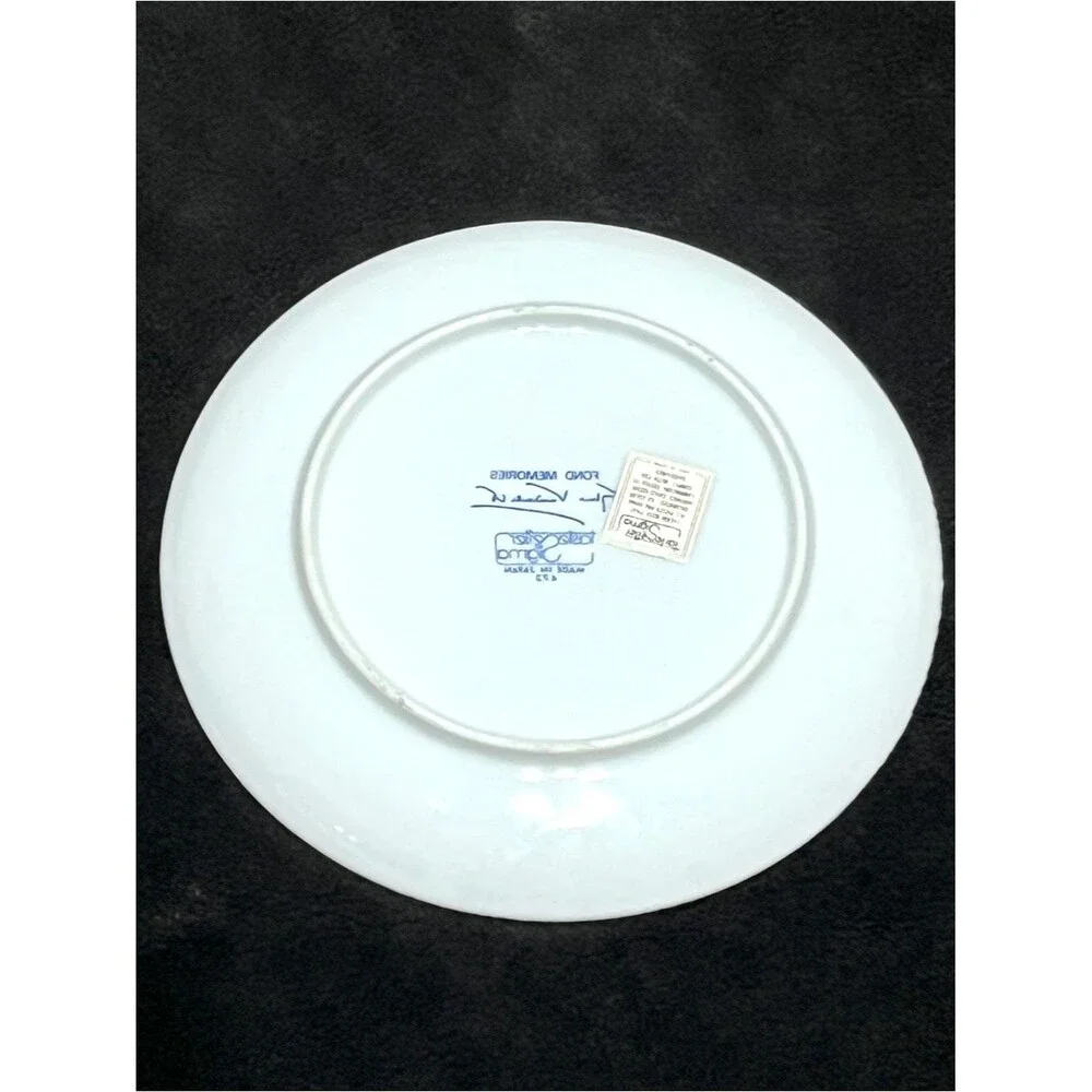 Vintage Gloria Vanderbilt Sigma Fond Memories Victorian Collage Plate Japan